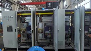 VEIKONG VFD｜Acionamento confiável para aplicações de máquinas enfardadeiras industriais